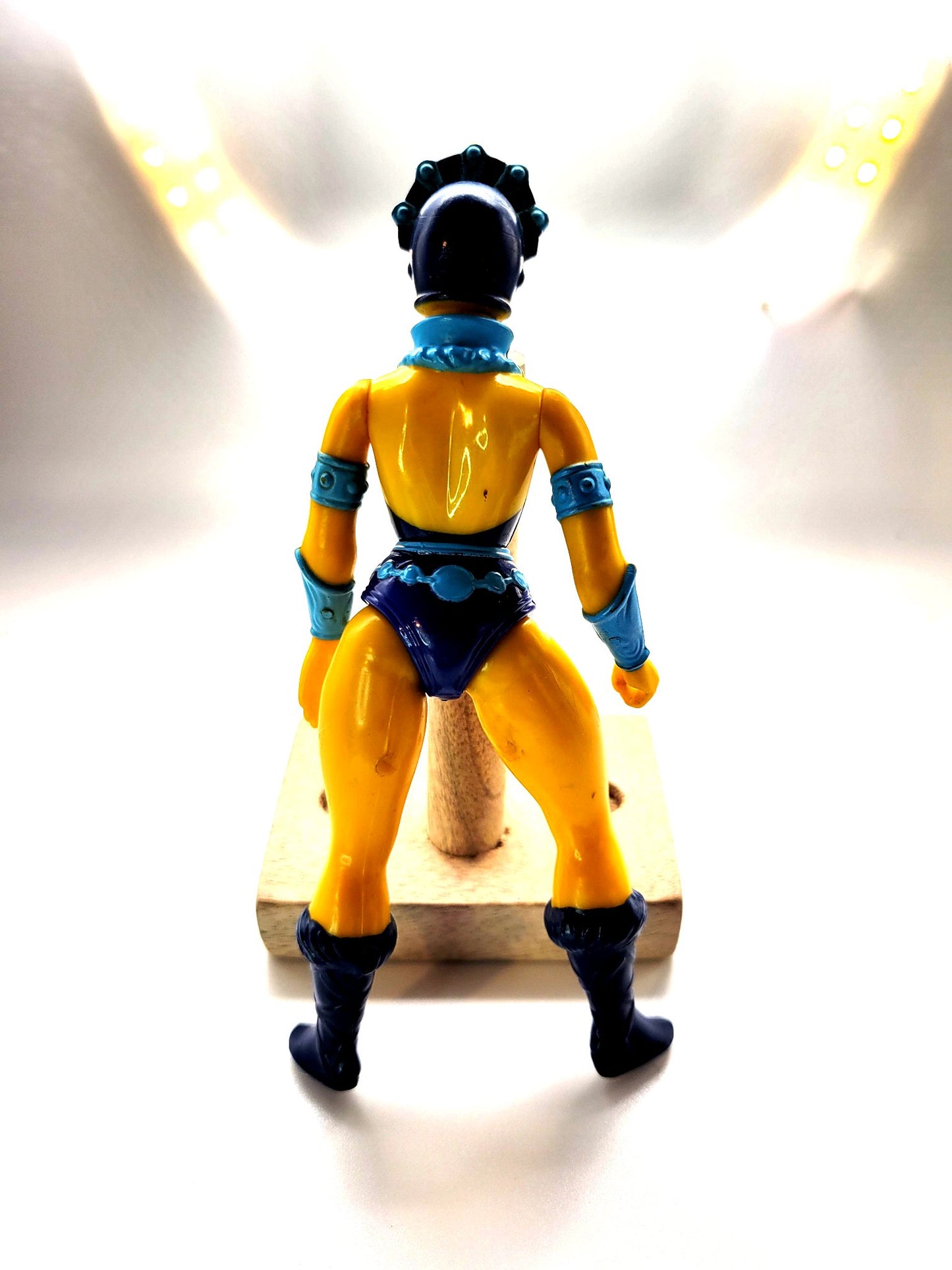 Mattel 1982 Masters Of The Universe Evil-Lyn Loose Action Figure