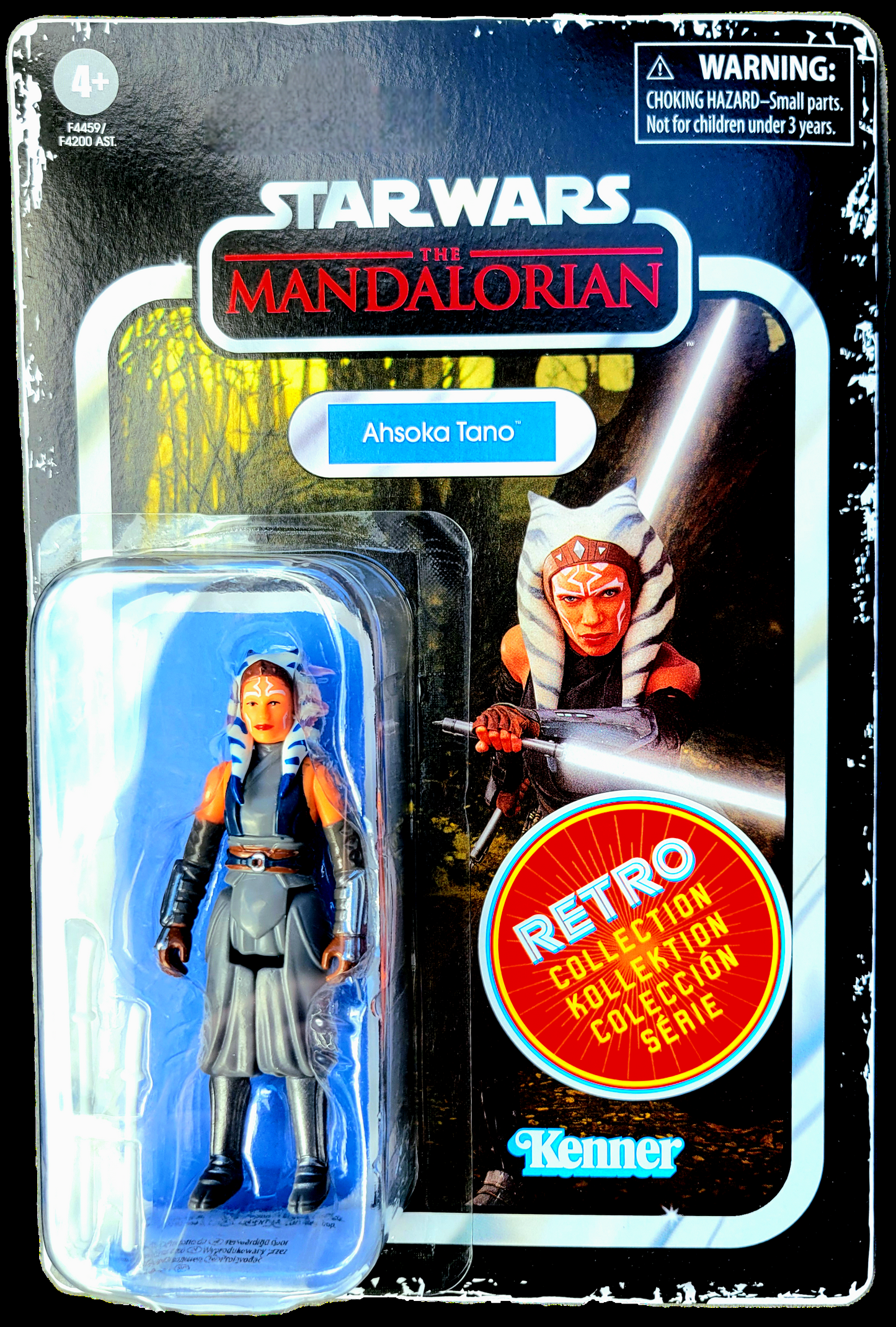 Hasbro Star Wars The Mandalorian Ahsoka Tano Retro Collection Figure