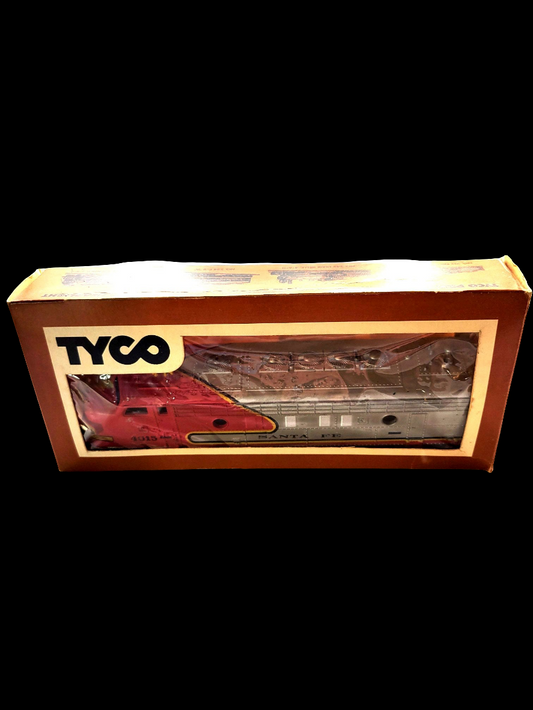 TYCO Trains HO Scale Santa Fe #4015 Locomotive Train Car