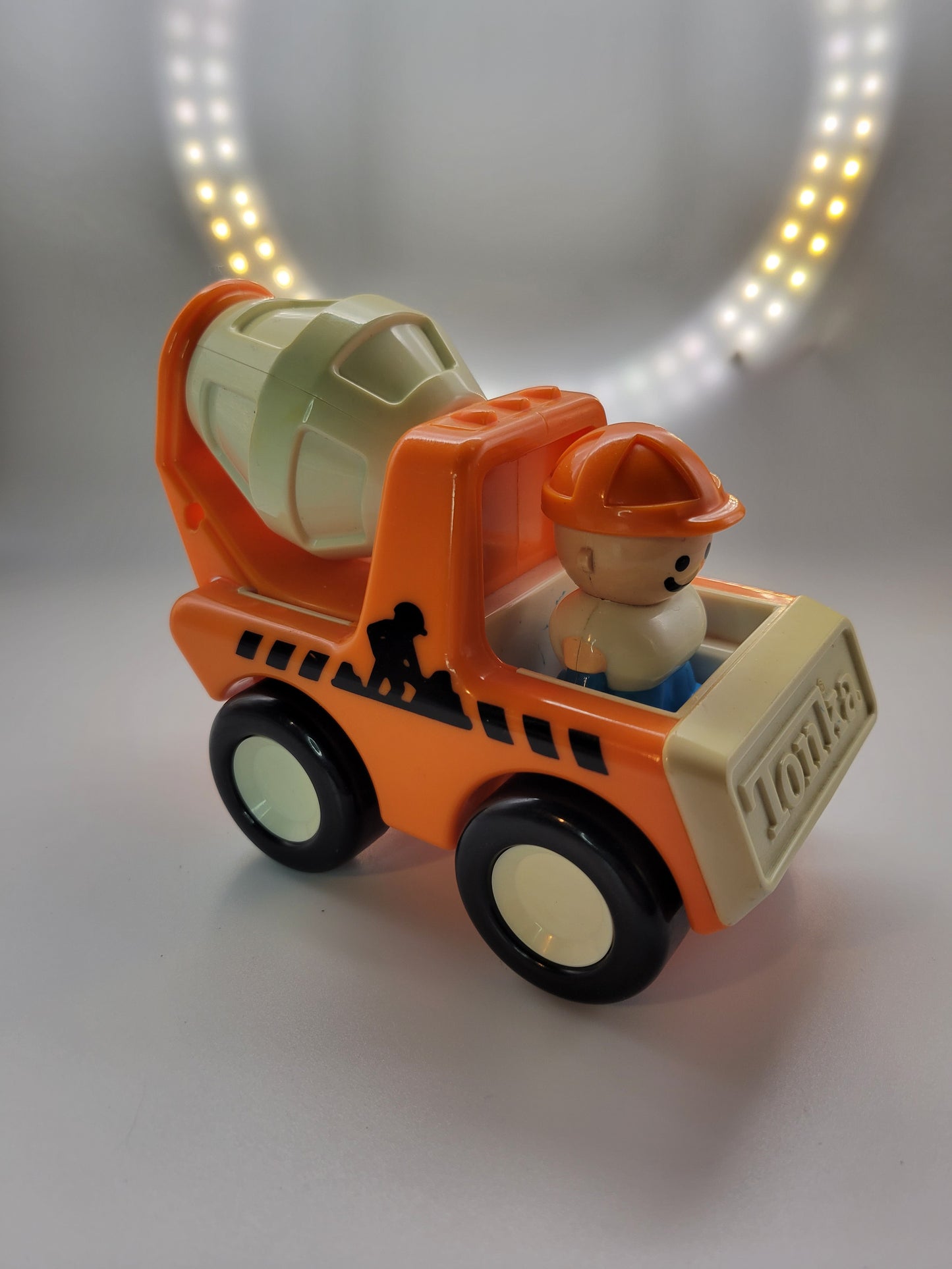 Tonka 1987 Little Tikes Cement Mixer With Figure