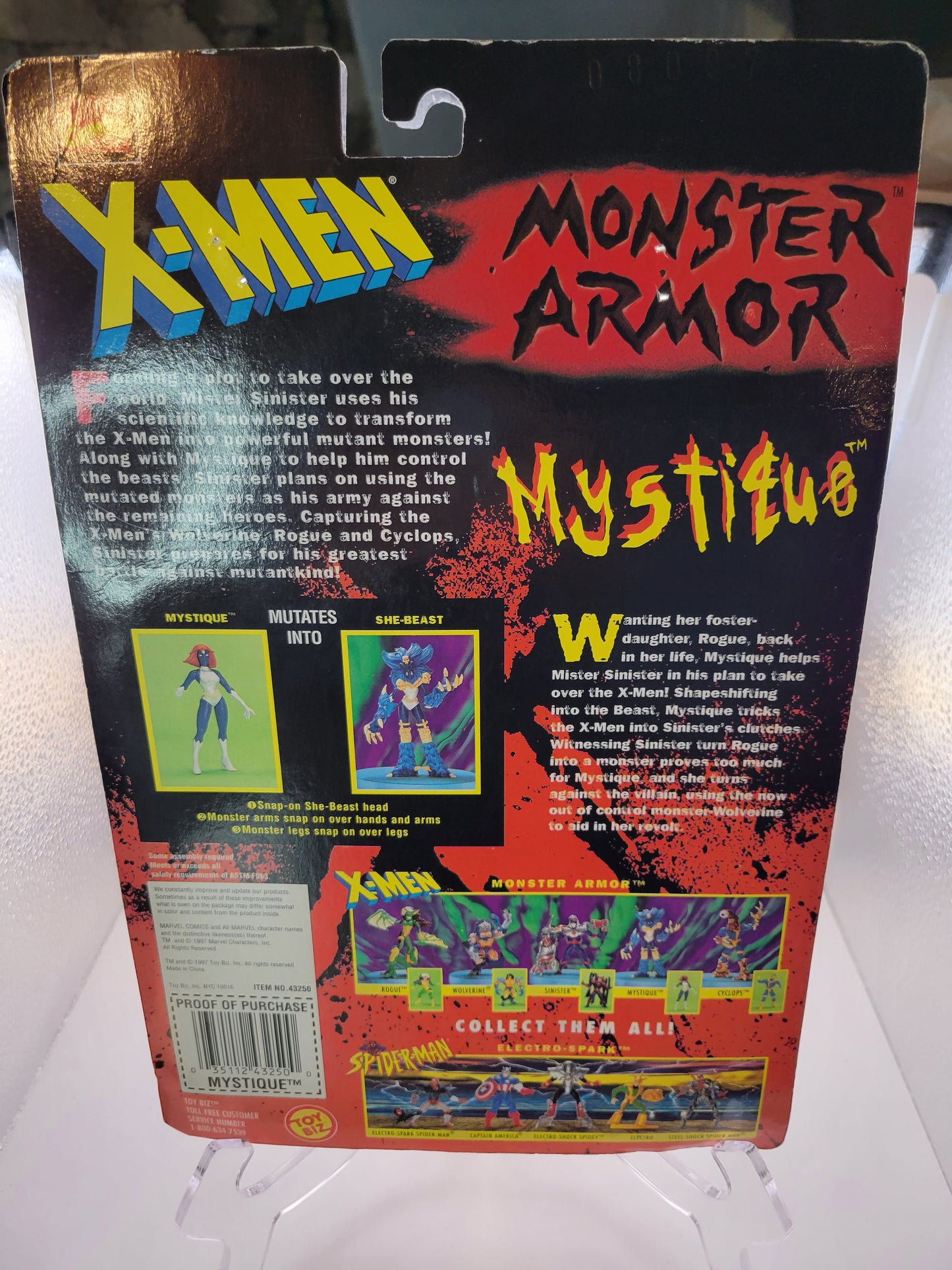 ToyBiz 1997 X-Men Monster Armor Mystique Action Figure