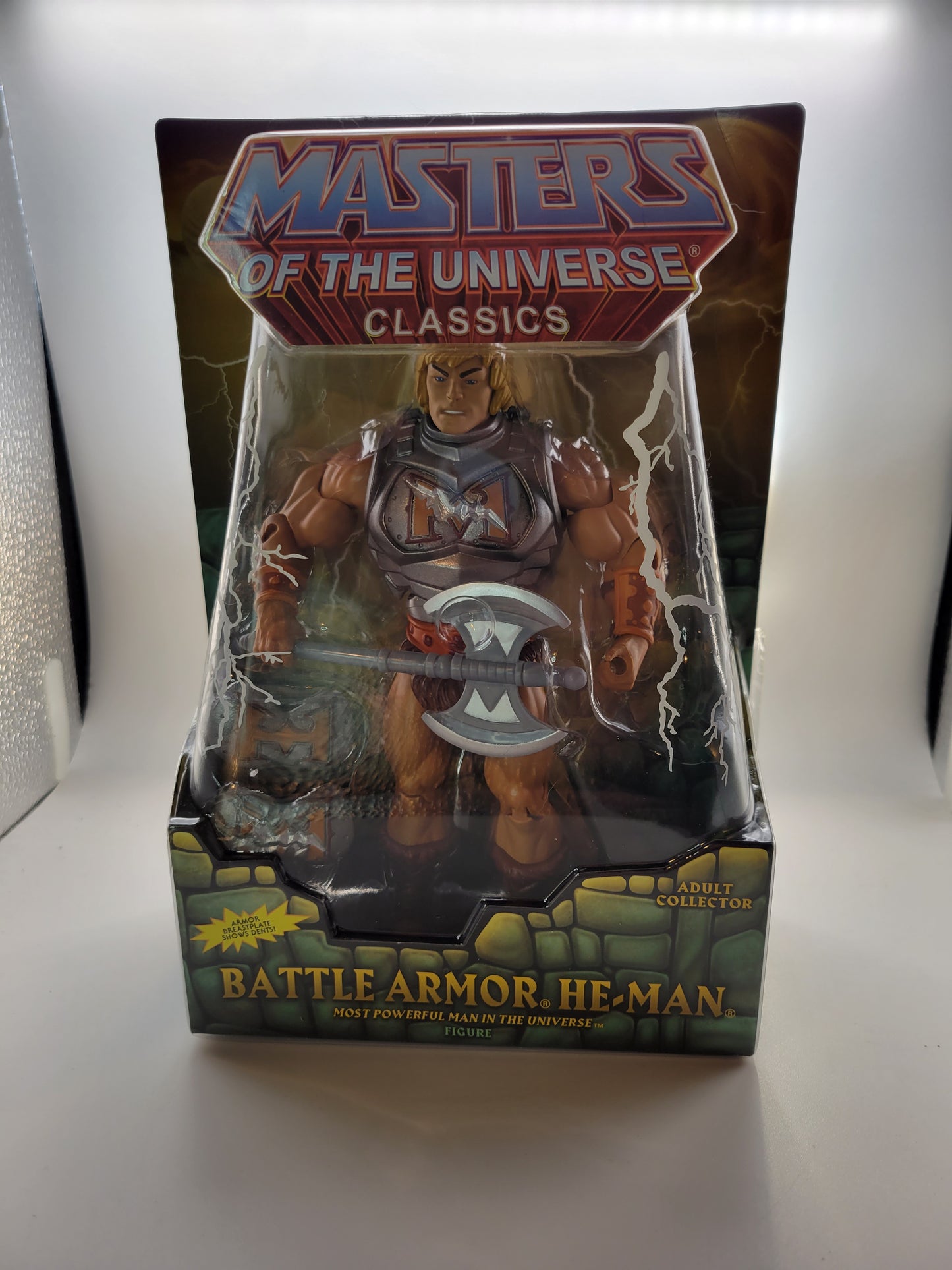 Mattel 2009 Matty Collector Masters of the Universe Classics Battle Armor He-Man Action Figure