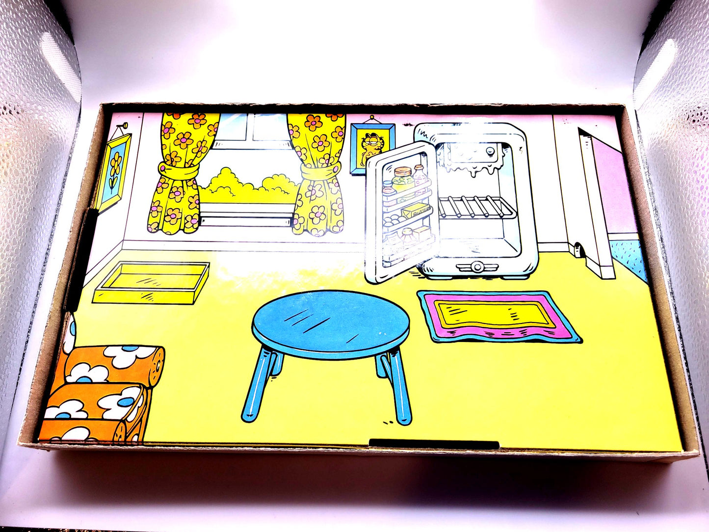Garfield (1978) Colorforms Play Set (Incomplete)
